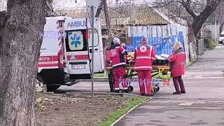 ВАЗ влетів у житловий будинок у Миколаєві: жінка отримала серйозні травми (фото, відео)