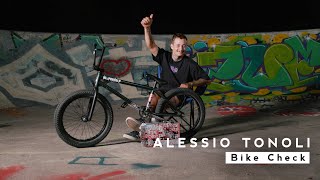 Fly - This guy has a sick style | Alessio Tonoli