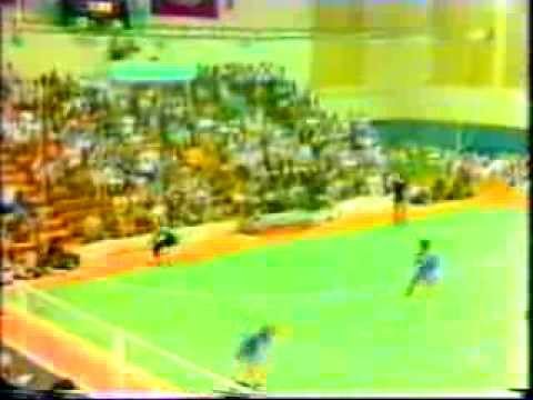Mike Paul Hanball LA 1984 Reach