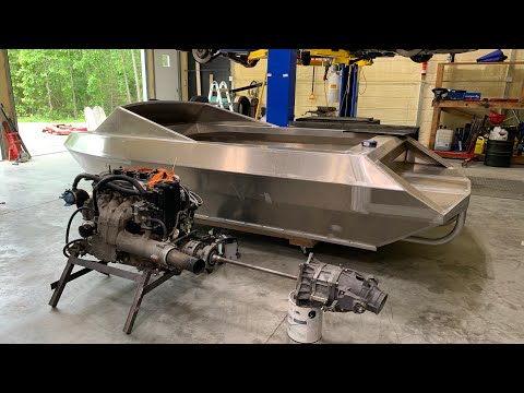 Supercharged Yamaha 11' Mini Jet Boat 1 - figuring out pumpshaft length and placing motor in.