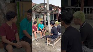 Download lagu Do you have friends like this too, when they hang out they act like bosses #shorts #funny #hilarious mp3