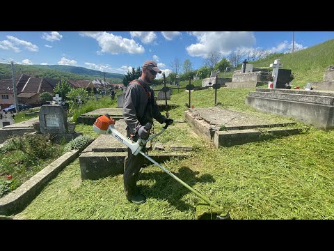 Mowing big grass in the cemetery with Stihl Fs 460-C and Husqvarna 545- RX.