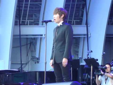 KMF 2011: K.Will singing Korean Anthem