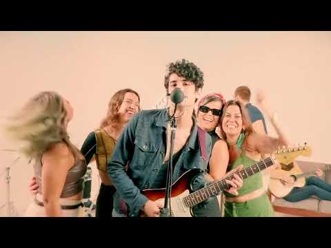 Vini Vercillo - ME LEVA CONTIGO (Clipe Oficial)