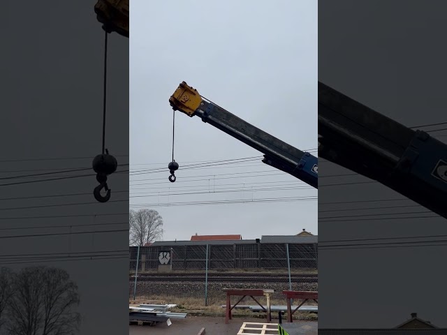 1147284 Crane truck Grove Industrial 24, 1977