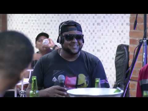 Pagode do Vinny - Sabor do Teu Beijo / Velho Amor / Beijo Doce