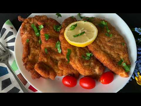 German Chicken Schnitzel / Chicken Escalope Crunchy on the outside & tender on the inside