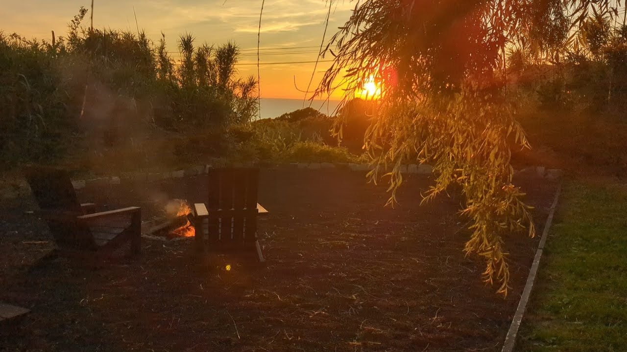 Villa de las Azores totalmente renovada con múltiples anexos, habitaciones para invitados, sauna y 