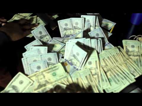 6Hunnit of Bearfaced (Ft. Young Noni) - Not A Rapper (Official Music Video)