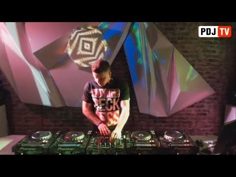 Mr Morek - 30.09.2013 - Live @ PDJ.Tv Show (Moscow, Russia)
