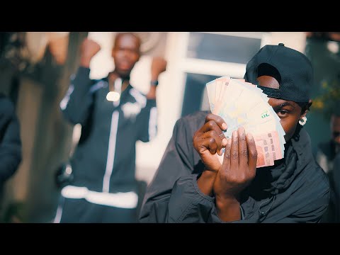 Groovy Boy'Z and Osva GB