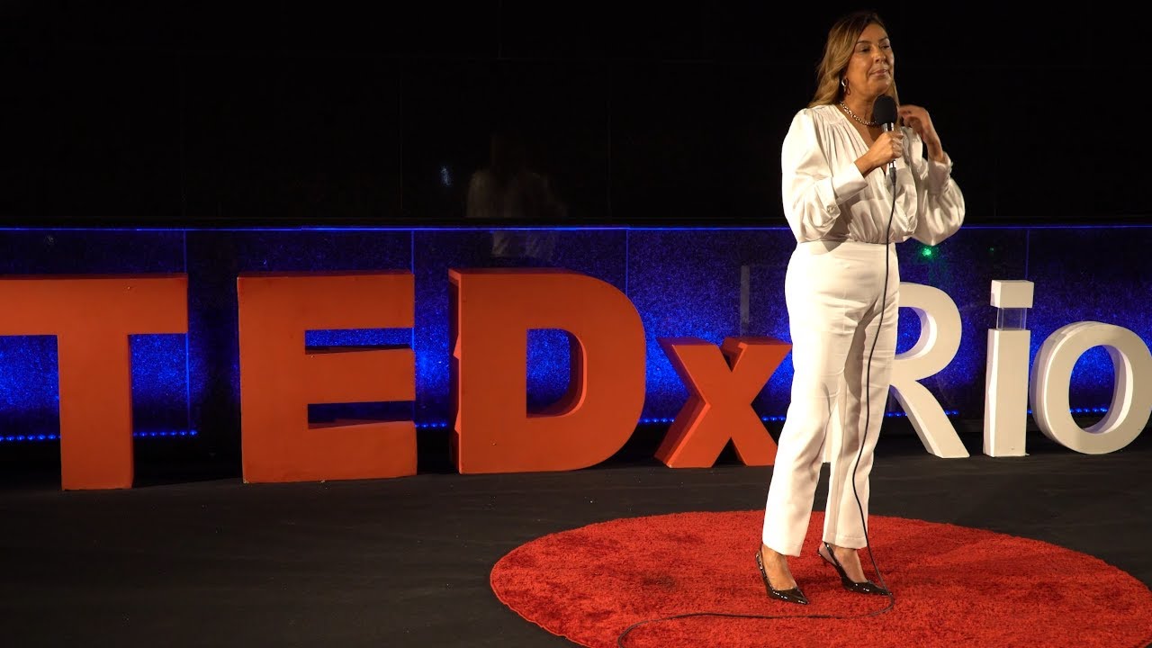 Diversidade que não tem partido | Renata Gil | TEDxRioWomen