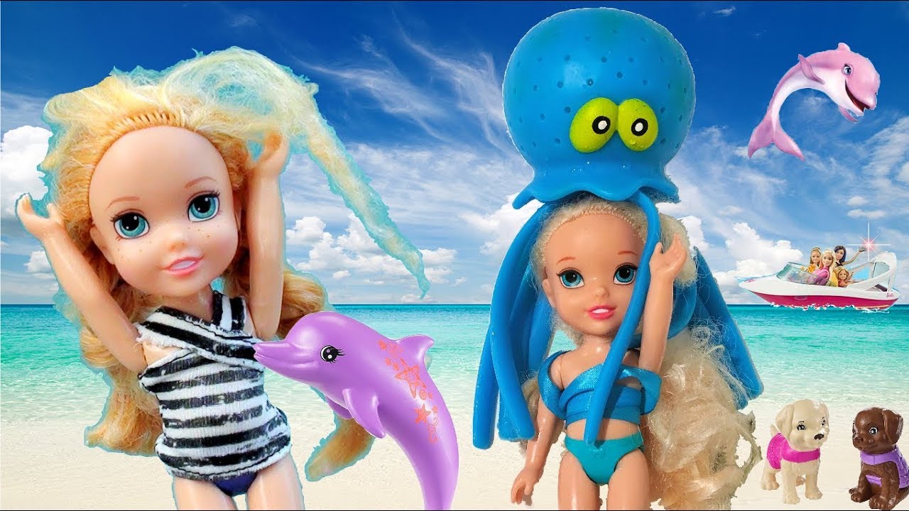 Anna and Elsa Toddlers Boat Ride with Barbie! Swimming - Mermaids - Snorkel - Ocean - Octopus - Toy