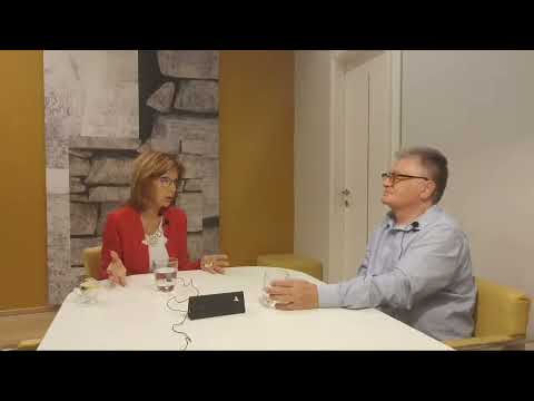 DOCEKALA SAM TITA... HTEO JE SAMO JEDNO (Olja Mijovic)