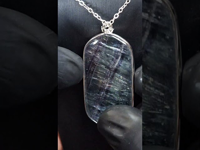 اكسسوار تعليقة شريحة من حجر فلورايت طبيعي مع السلس...