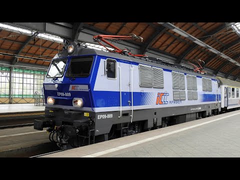 EP09-009 10 dni po naprawie P4 z TLK 74100/1 Ślązak do Katowic.