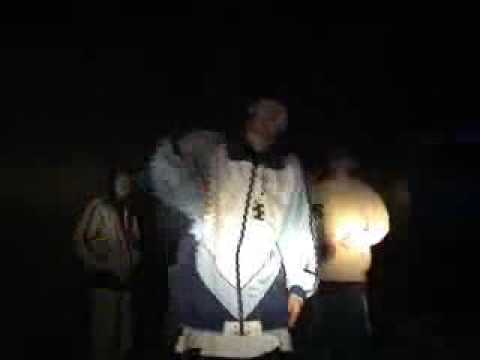 Gangsta Service - Aliv Mendel