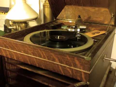 Tip-Toe Thru' the Tulips - Annette Hanshaw