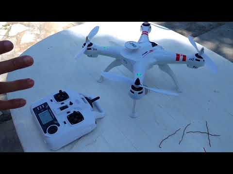 Drone Bayang Toys X16 GPS, primeiro vôo