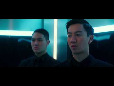 Pacific Rim Uprising (Clip 'Gottlieb and Newt')