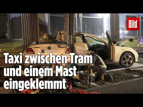 Straßenbahn reißt Taxi in zwei Stücke | Schwerer Unfall in Berlin