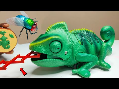 Rc Flying Makkhi , Chameleon Prank Toy Gadgets Unboxing & Funny Testing 😂😂