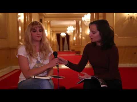 One take critics - o predstavi Iza kulisa Biskvit zemlje