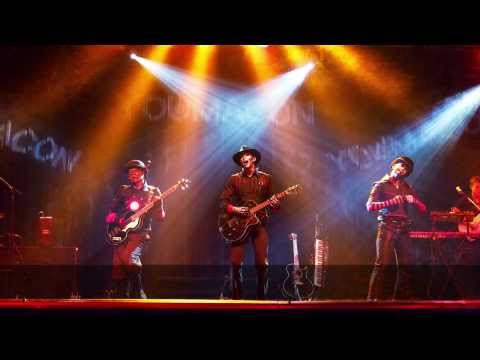 Mecto Amore - Steam Powered Giraffe