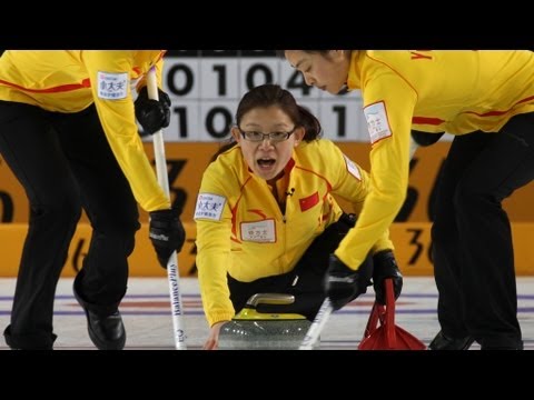 CURLING:World Women's Chp 2013 - Draw 10 CHN-SWE