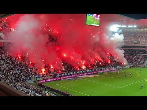 35 ans Ultramarines Bordeaux 1987 / UB87 - FCGB vs Pau Fc - Pyro craquage fumigènes fin de match