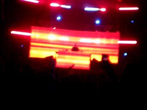 MIKE Push 4/2/10 ASOT 450 Roseland Ballroom Playing Andy Moor - She Moves