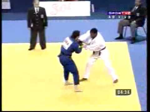 Tiago Camilo (BRA) vs. Jorge Benavides (CUB) Judo Pan 2007.mpeg