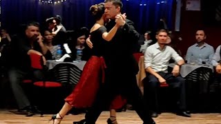 Katherine Laiton y Cristhian Sosa. Milonga vieja milonga (D'Arienzo) Milonga Doso 21oct22 (3/4)