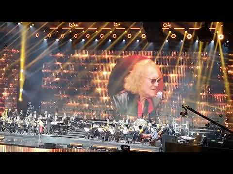 Horváth Charlie - Az légy, aki vagy / Mága Zoltán Újévi koncert