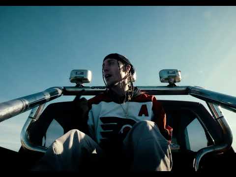 CUZZO - SKRESSED (Official Music Video)