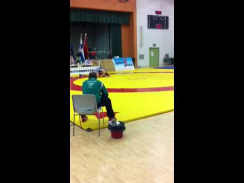 Petri Huttunen wrestling