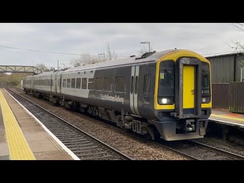 Class 159 Sprinter | 159008 | Tone | South Western Railway | Overton | 06/12/22