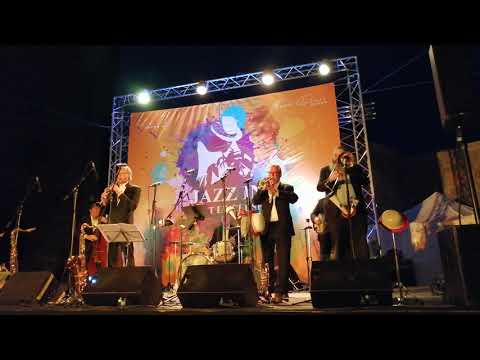 BIG CHRIS BARBER BAND