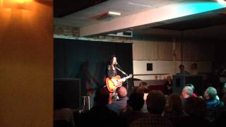 Lindi Ortega - Fall Down Or Fly