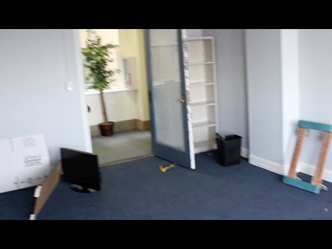 THEY TOOK ALL MY STUFF - VLOG 1.041