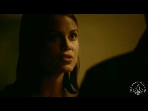 The Vampire Diaries 8x03 Enzo Bonnie kiss  Enzo turns off his humanity