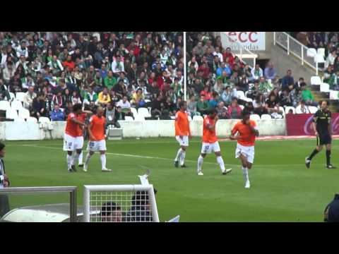 Celebracion del gol de Seba Fernandez (Racing 1-2 Malaga) 24/04/2011 HD