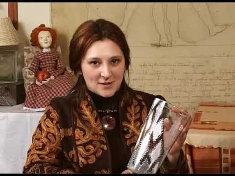 Фацетные лаки и декор стеклянной вазы: видео мастер-класс, Наталья Жукова. Передача Гостинная.