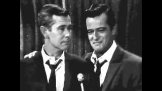 Robert Goulet & Johnny Carson duet "Side By Side"