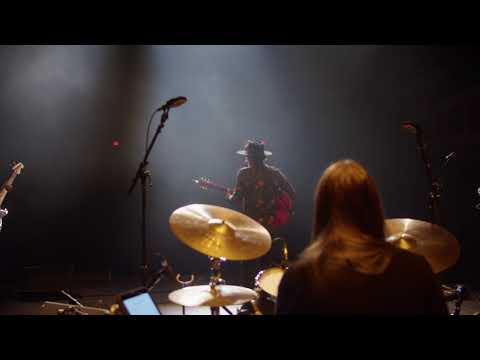 Ivan Hartle - Feelin' Like (Live at the McPherson Theatre, Victoria)