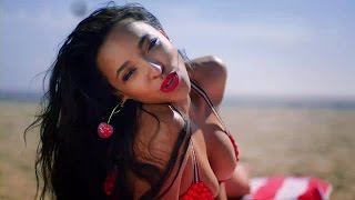 Braless Tinashe Boobs Cleavage All Time Collection