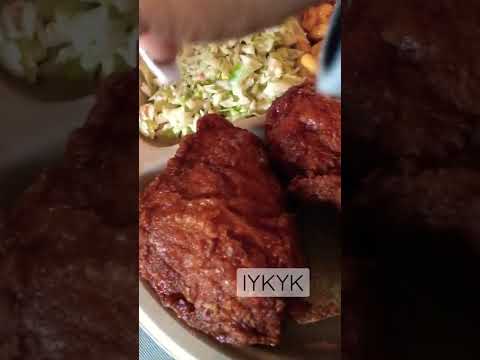 Popeyes could never 👎 #guschicken#food#cooking#eatingout#eating#foodie#deliciousfood#friedchicken