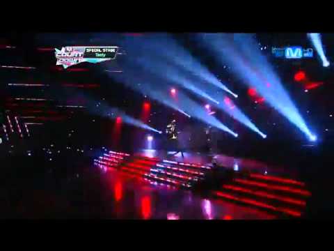 TASTY _ Dangerous+Smooth Criminal _ [HD LIVE 120830]