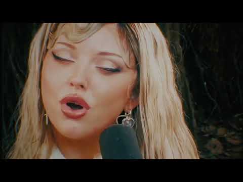 Larissa Lambert - Blame It On Me (acoustic) [Live]