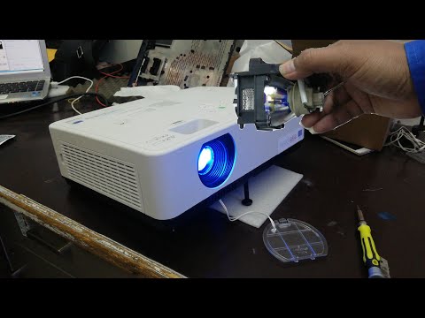 NEC Projector V230 lit status